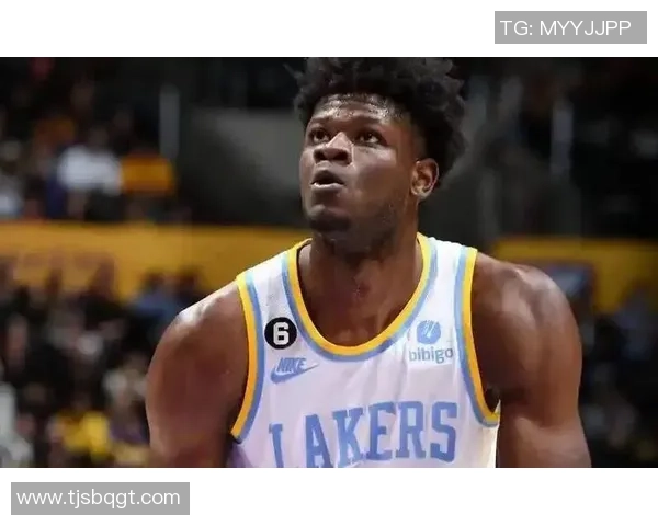 爵士官宣裁掉班巴布拉德肖伊斯特二世重塑内线阵容