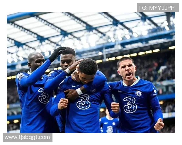 今日趣图：切尔西强势崛起化身红军助力英超 谁还能撼动双红会的地位